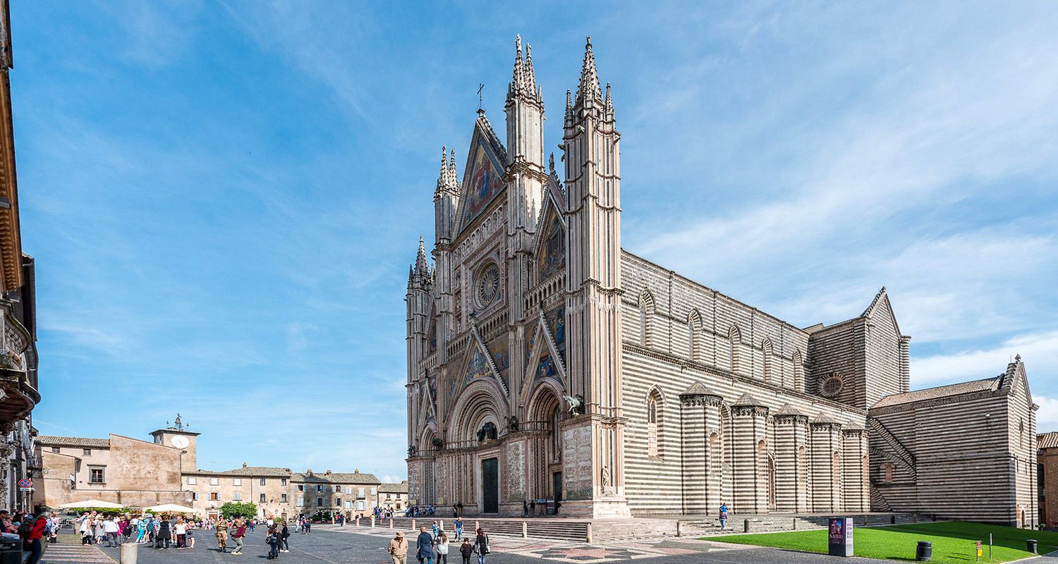From Florence to Rome with stop in Orvieto